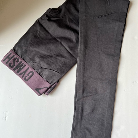 Gymshark Fit - Charcoal/Purple Wash - Seamless Leggings - M - NWT - Picture 3 of 6